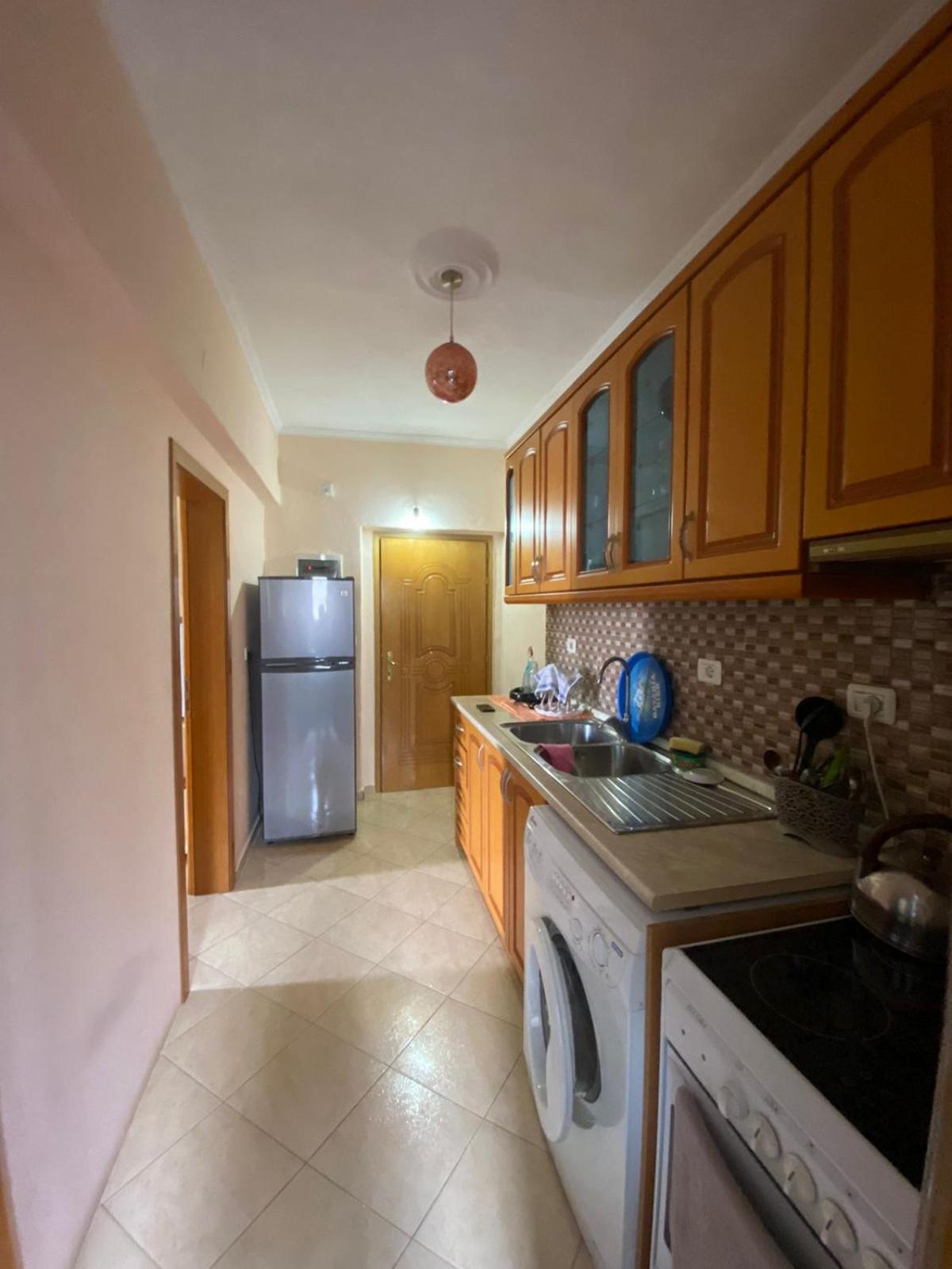 Nina Apartment Përmet Екстериор снимка