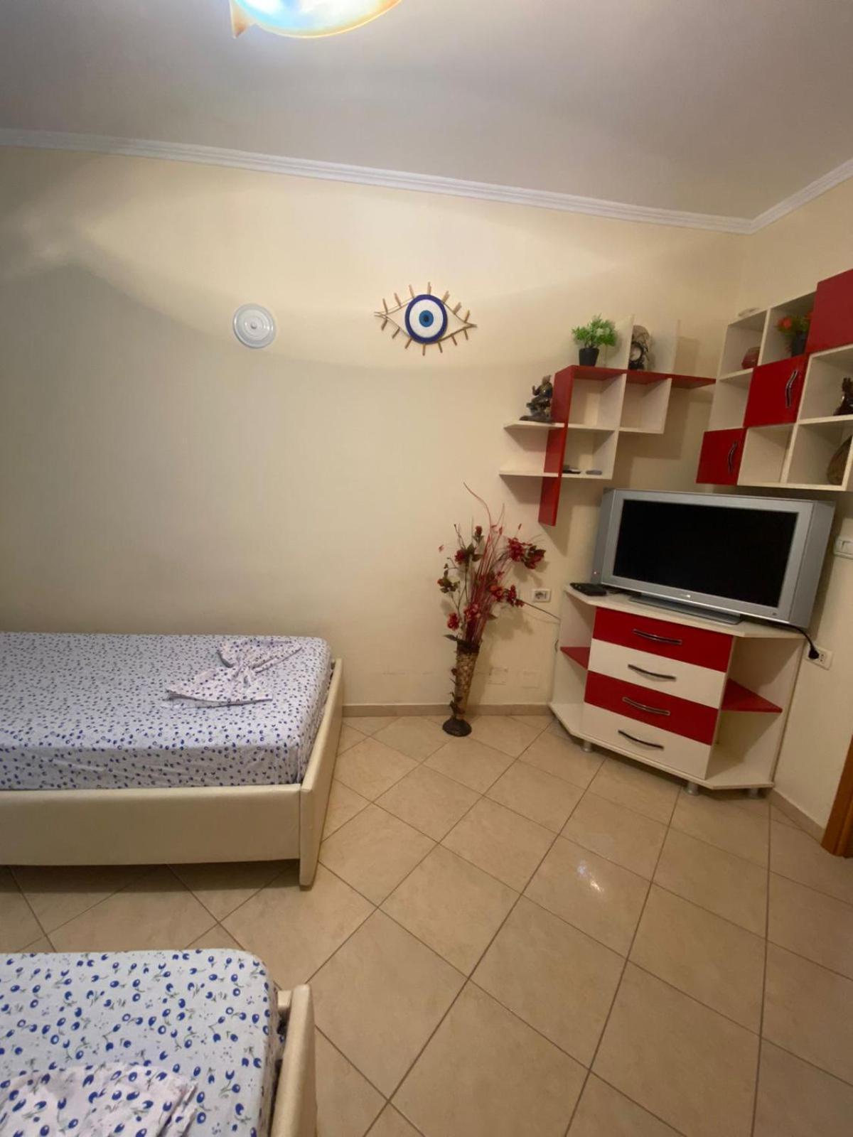 Nina Apartment Përmet Екстериор снимка